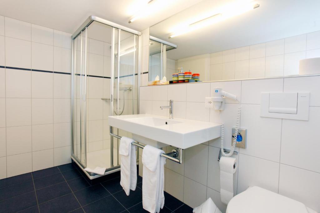 Hotel Krone Attinghausen Habitación foto